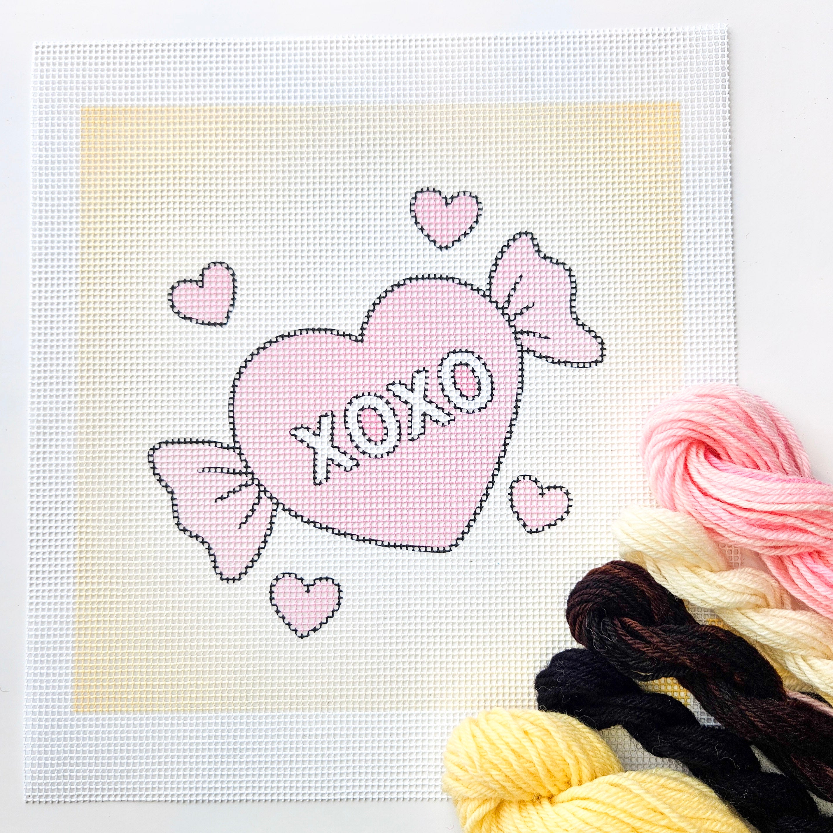 Sweet XOXO Needlepoint Kit